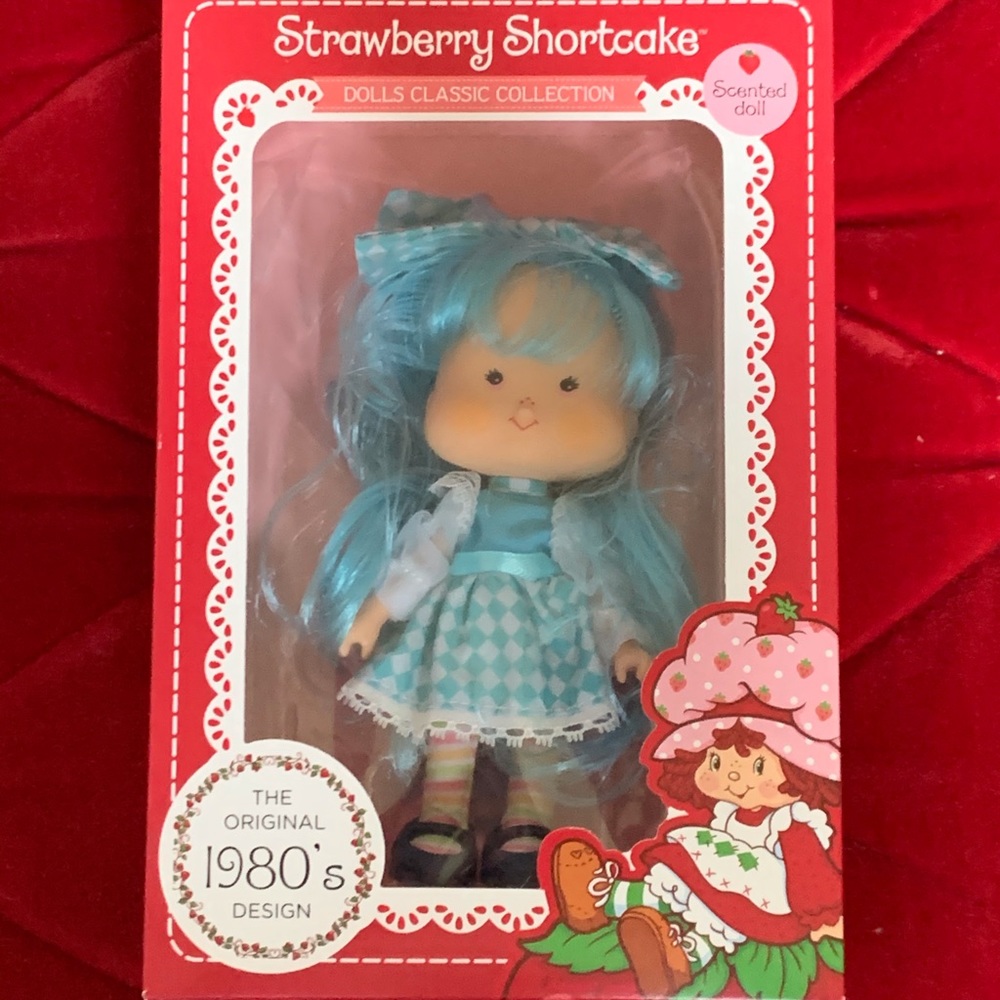 New Strawberry Shortcake Blueberry Muffin Berrykin European Edition RARE